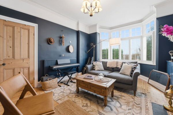 Ebers Grove, Nottingham, Nottinghamshire, NG3 5EA