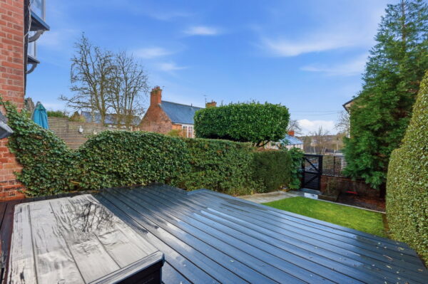 Ebers Grove, Nottingham, Nottinghamshire, NG3 5EA