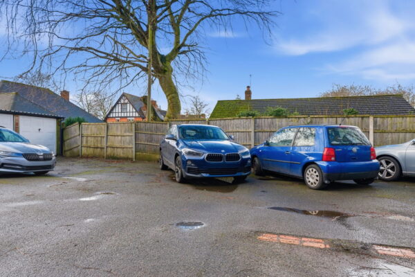 Ebers Grove, Nottingham, Nottinghamshire, NG3 5EA