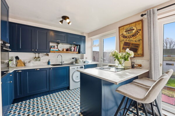 Graveney Gardens, Arnold, Nottingham, Nottinghamshire, NG5 6QW