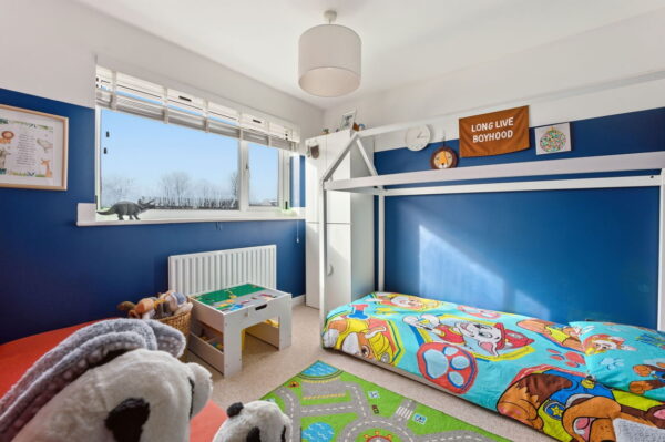 Graveney Gardens, Arnold, Nottingham, Nottinghamshire, NG5 6QW