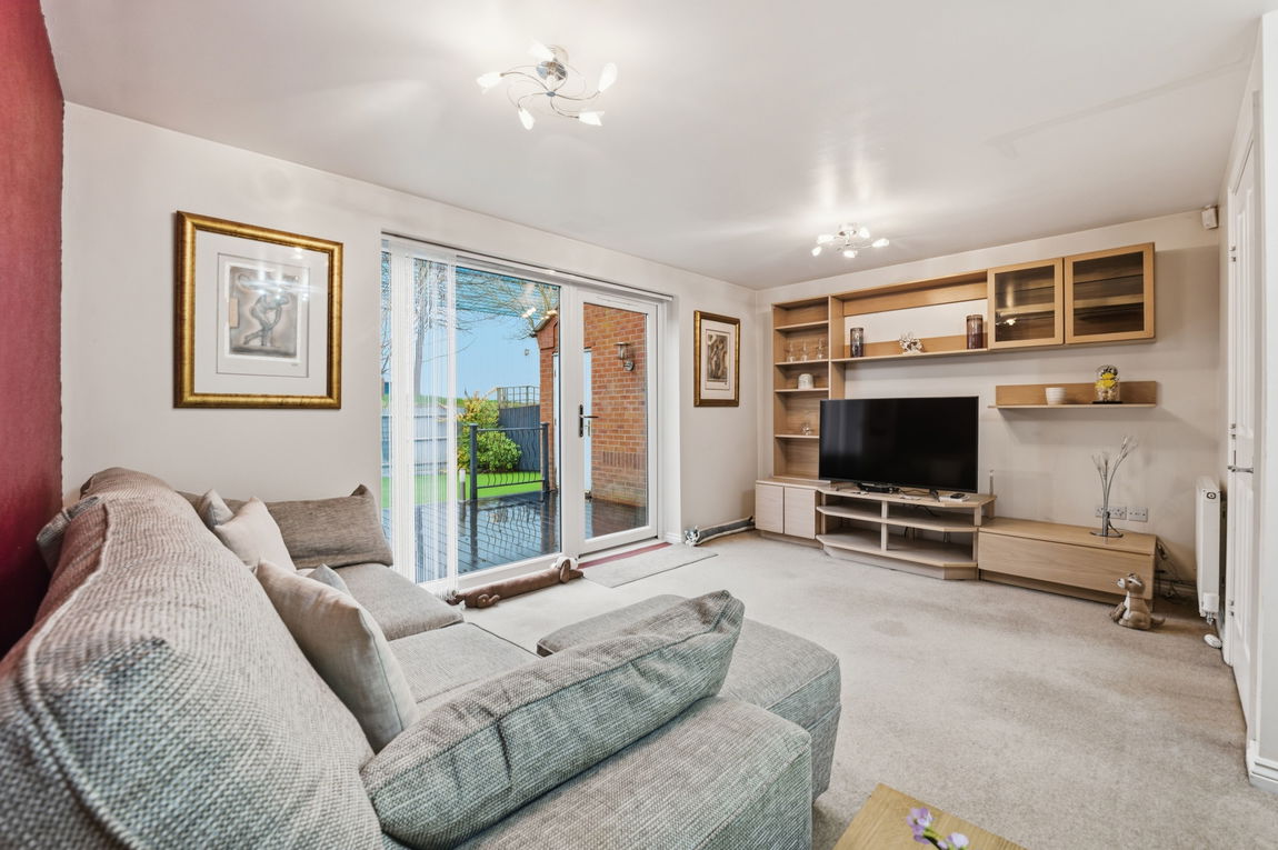 Potters Hollow, Bulwell, Nottingham, Nottinghamshire, NG6 8PB