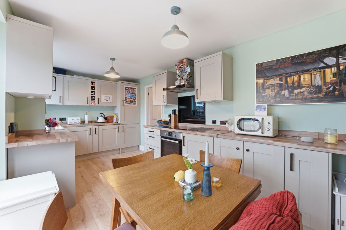 Chichester Close, Nottingham, NG5 9AX