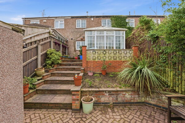 Chichester Close, Nottingham, NG5 9AX