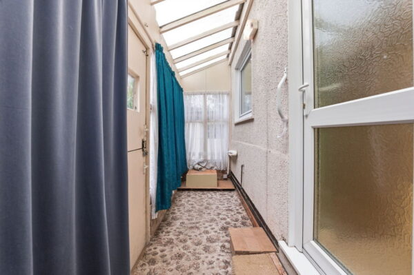 Camborne Drive, Nottingham, Nottinghamshire, NG8 5LN