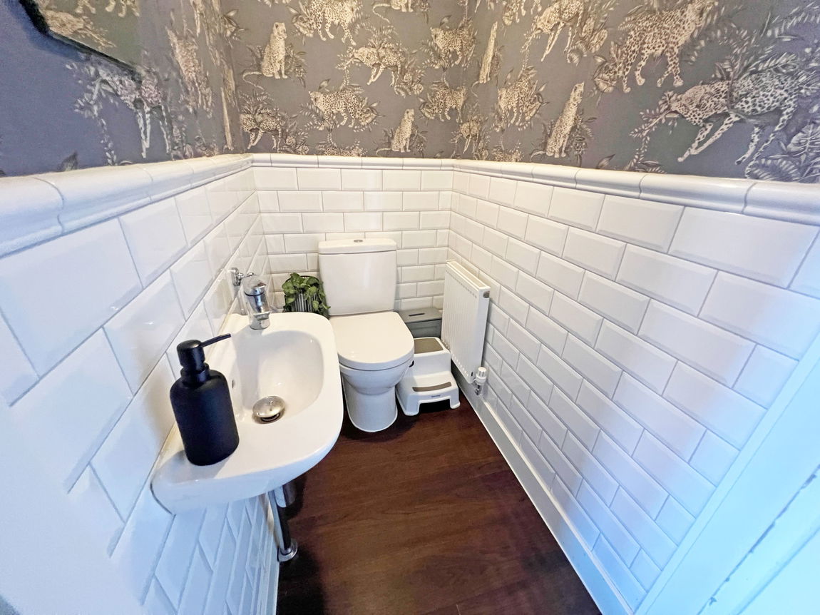 Lubbesthorpe, Leicester, Leicestershire, LE19 4BT