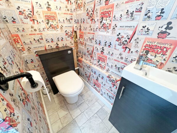 Newlands Avenue, Shepshed, Loughborough, Leicestershire, LE12 9DW