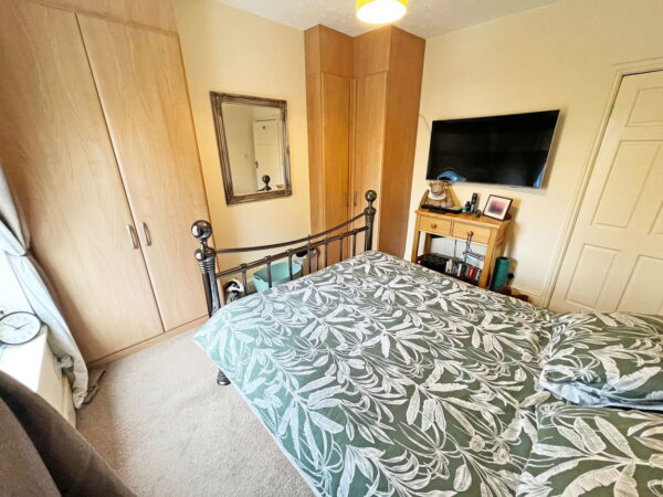 Grange Road, Hugglescote, Coalville, Leicestershire, LE67 2BQ