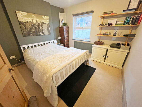 Hinckley Road, Burbage, Hinckley, Leicestershire, LE10 2AQ