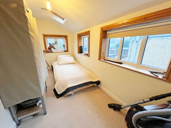 Hinckley Road, Burbage, Hinckley, Leicestershire, LE10 2AQ