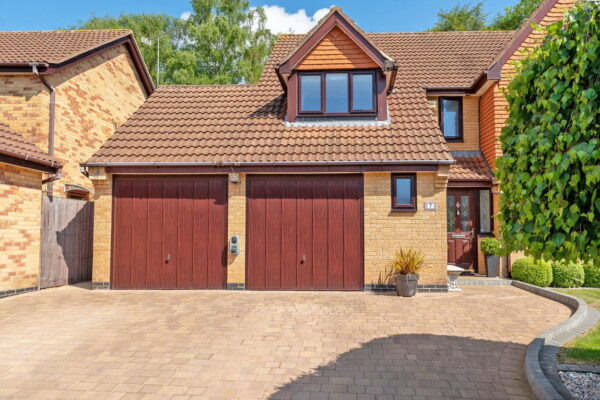 Regal Drive, Kettering, Northamptonshire, NN16 9SR