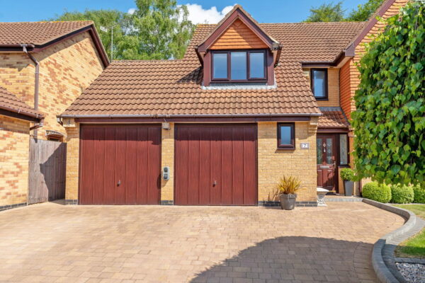 Regal Drive, Kettering, Northamptonshire, NN16 9SR