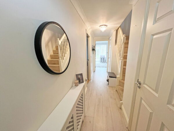 Sandhills Avenue, Hamilton, Leicester, Leicestershire, LE5 1QN