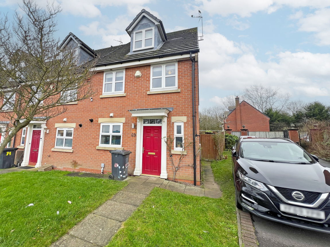 Sandhills Avenue, Hamilton, Leicester, Leicestershire, LE5 1QN