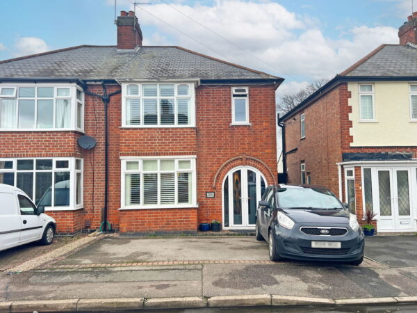 Newlands Avenue, Shepshed, Loughborough, Leicestershire, LE12 9DW