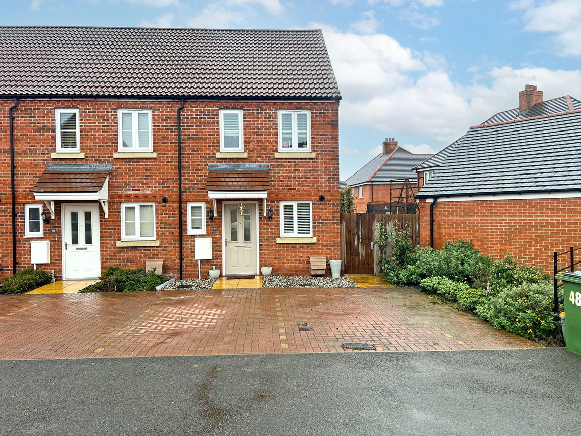 Centurian Drive, Kirby Muxloe, Leicester, Leicestershire, LE9 2DU