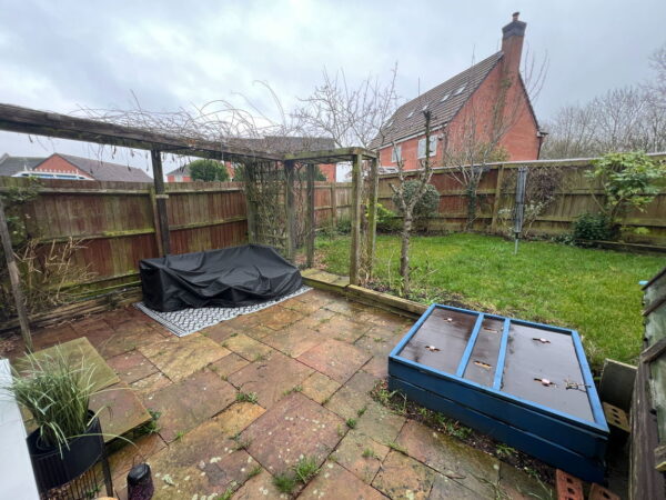 Sandhills Avenue, Hamilton, Leicester, Leicestershire, LE5 1QN