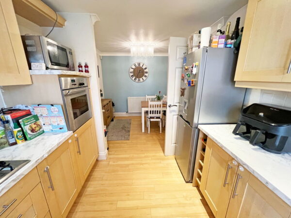 Sandhills Avenue, Hamilton, Leicester, Leicestershire, LE5 1QN