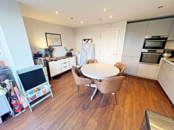 Lubbesthorpe, Leicester, Leicestershire, LE19 4BT