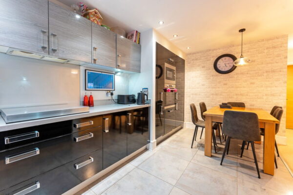 Kesteven Way, Little Stanion, Corby, Northamptonshire, NN18 8GG