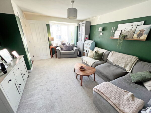 Lubbesthorpe, Leicester, Leicestershire, LE19 4BT