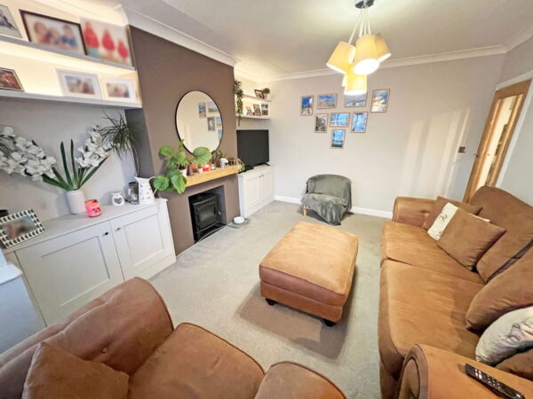 Newlands Avenue, Shepshed, Loughborough, Leicestershire, LE12 9DW