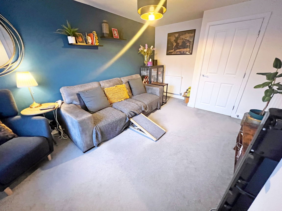 Inver Road, Lubbesthorpe, Leicester, Leicestershire, LE19 4DL