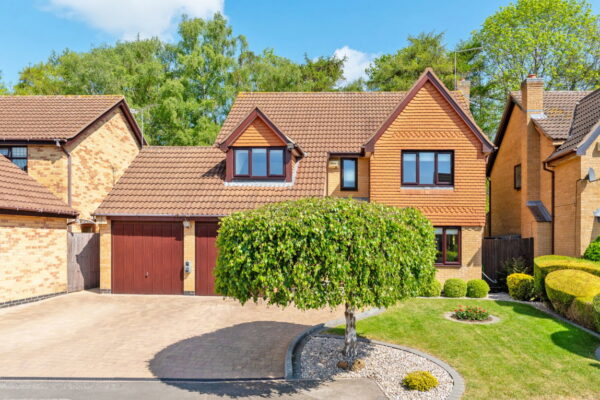 Regal Drive, Kettering, Northamptonshire, NN16 9SR