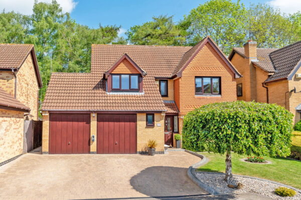 Regal Drive, Kettering, Northamptonshire, NN16 9SR