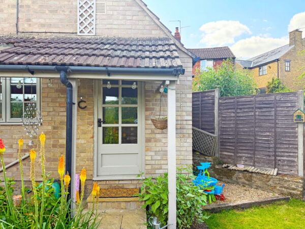 Bottom Lane, Stoke Albany, Market Harborough, Leicestershire, LE16 8PN