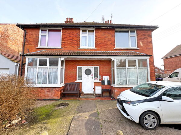 Briar Way, Skegness, Lincolnshire, PE25 3PU