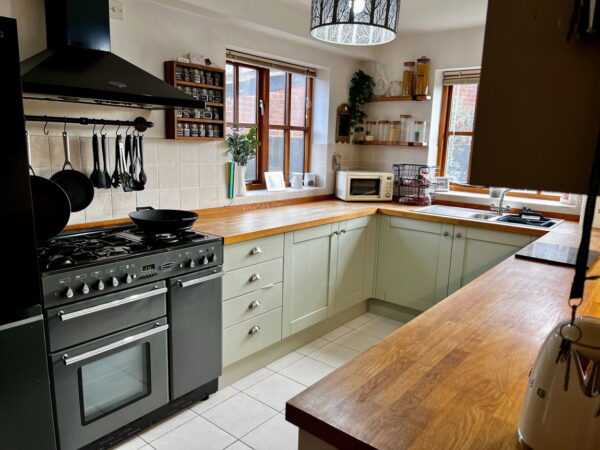 Station Road, Rearsby, Leicester, LE7 4YX