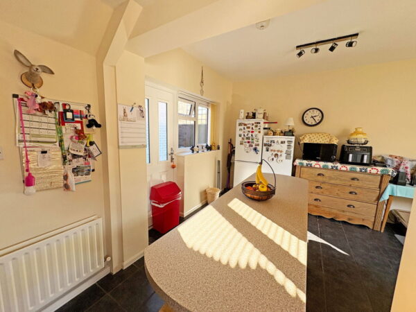 Eden Close, Skegness, Lincolnshire, PE25 3NT