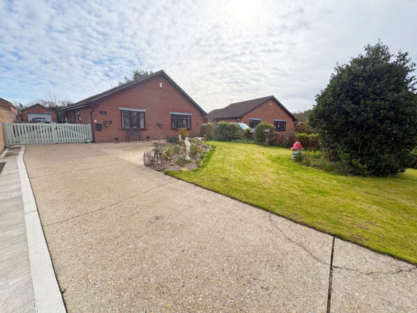 Croft Close, Wainfleet, Skegness, Lincolnshire, PE24 4DT