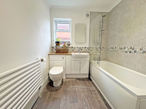 Keaton Close, Skegness, Lincolnshire, PE25 2LL