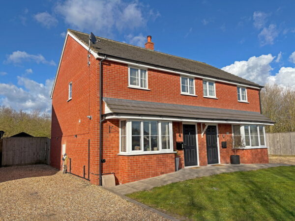 Skegness Road, Burgh Le Marsh, Skegness, Lincolnshire, PE24 5LL