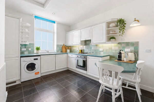 Peel Street, Nottingham, Nottinghamshire, NG1 4GN