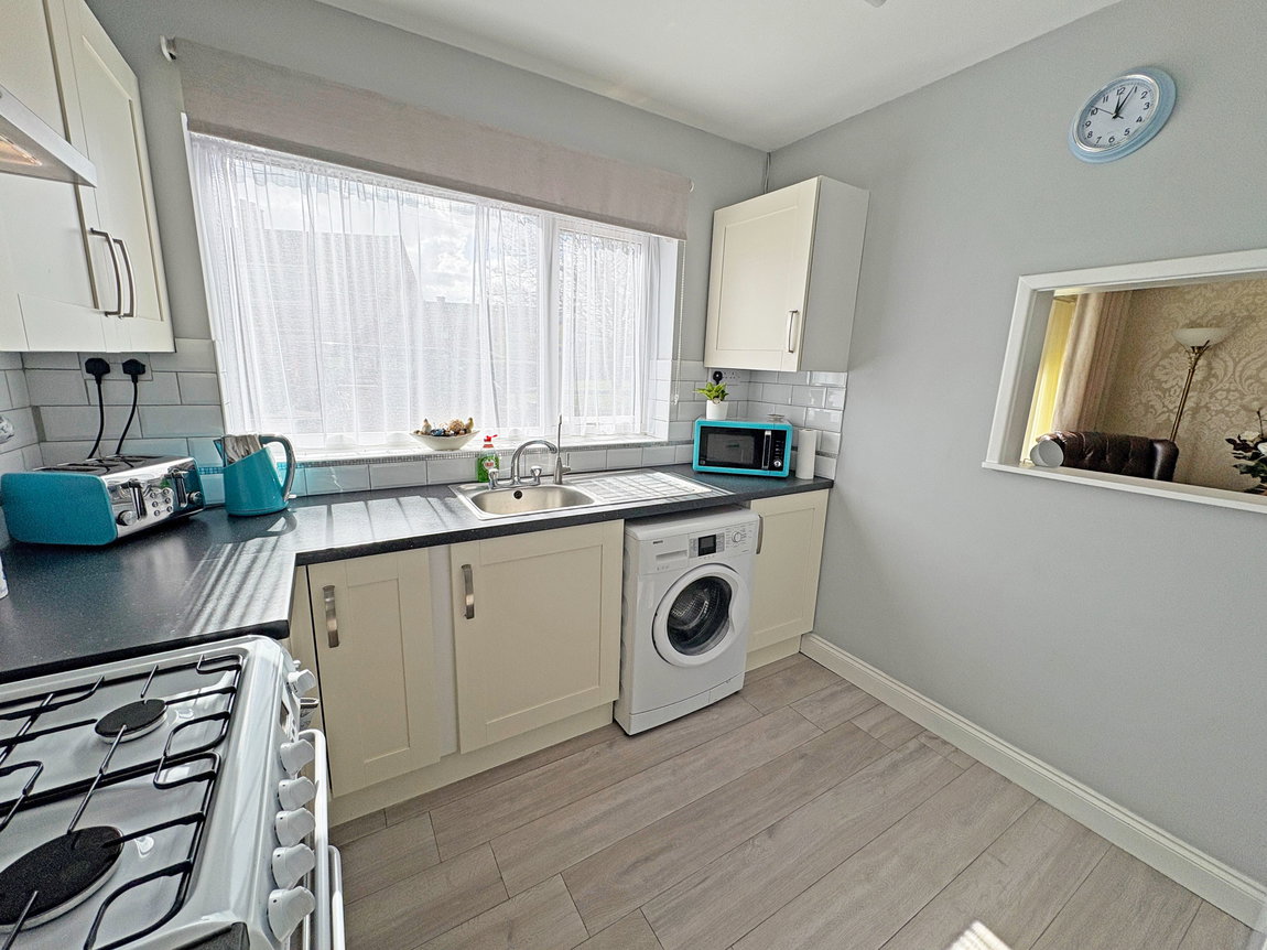 44 Albany Close, Skegness, Lincolnshire, PE25 2NE