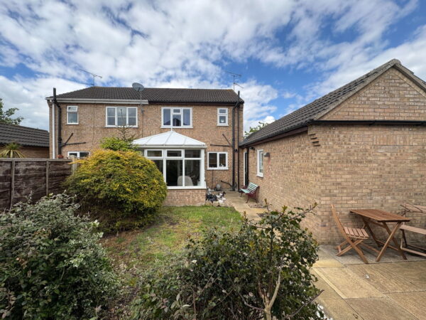 Eden Close, Skegness, Lincolnshire, PE25 3NT