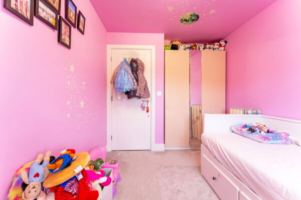 Whitworth Walk, Biddenham, Bedford, MK40