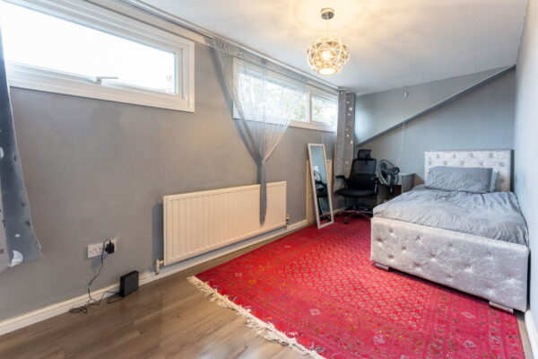 Larkhill, Rushden, Northamptonshire, NN10 6BG