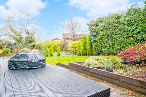 Larkhill, Rushden, Northamptonshire, NN10 6BG