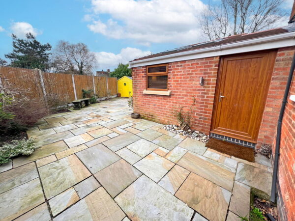 Owston Drive, Wigston, Leicestershire, LE18 2EN