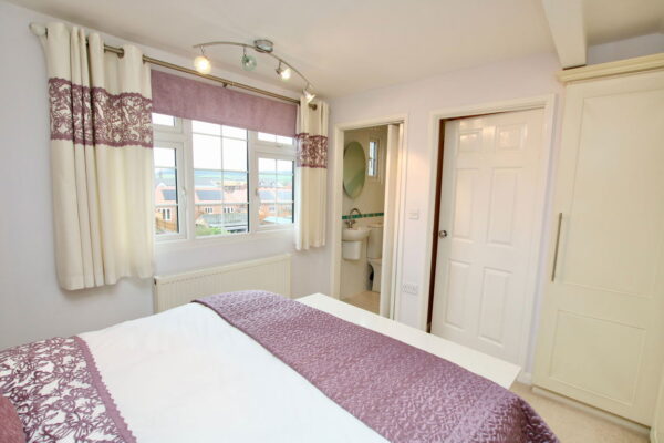 Leake Road, Gotham, Nottingham, NG11 0JN