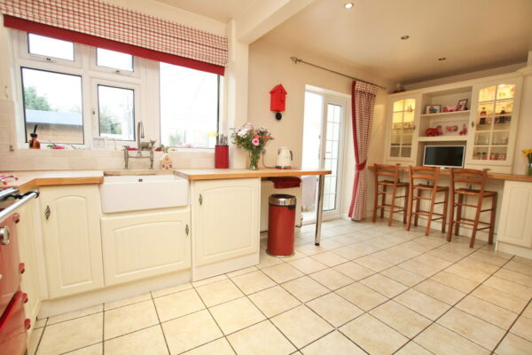 Leake Road, Gotham, Nottingham, NG11 0JN