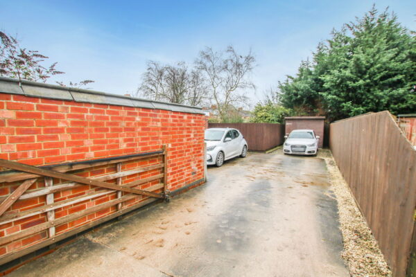 Leake Road, Gotham, Nottingham, NG11 0JN