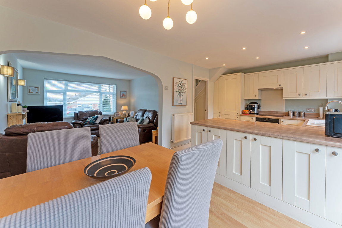 Foxons Barn Road, Rugby, Warwickshire, CV21