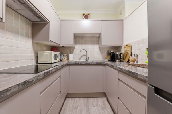 The Firs, Nottingham, Nottinghamshire, NG5 3BB