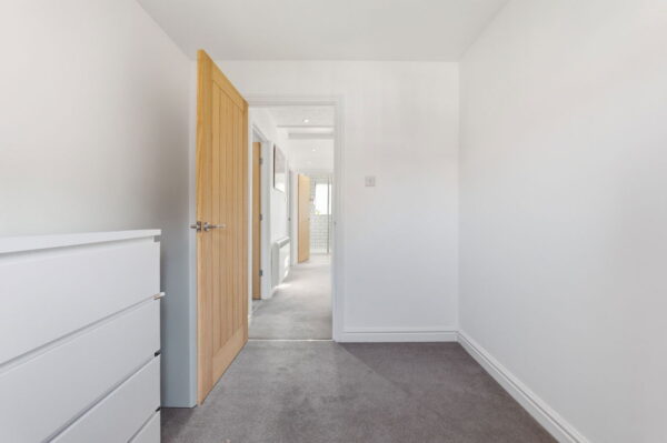 Hillcrest View, Carlton, Nottingham, Nottinghamshire, NG4 1LQ