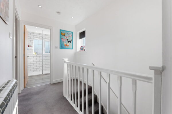 Hillcrest View, Carlton, Nottingham, Nottinghamshire, NG4 1LQ